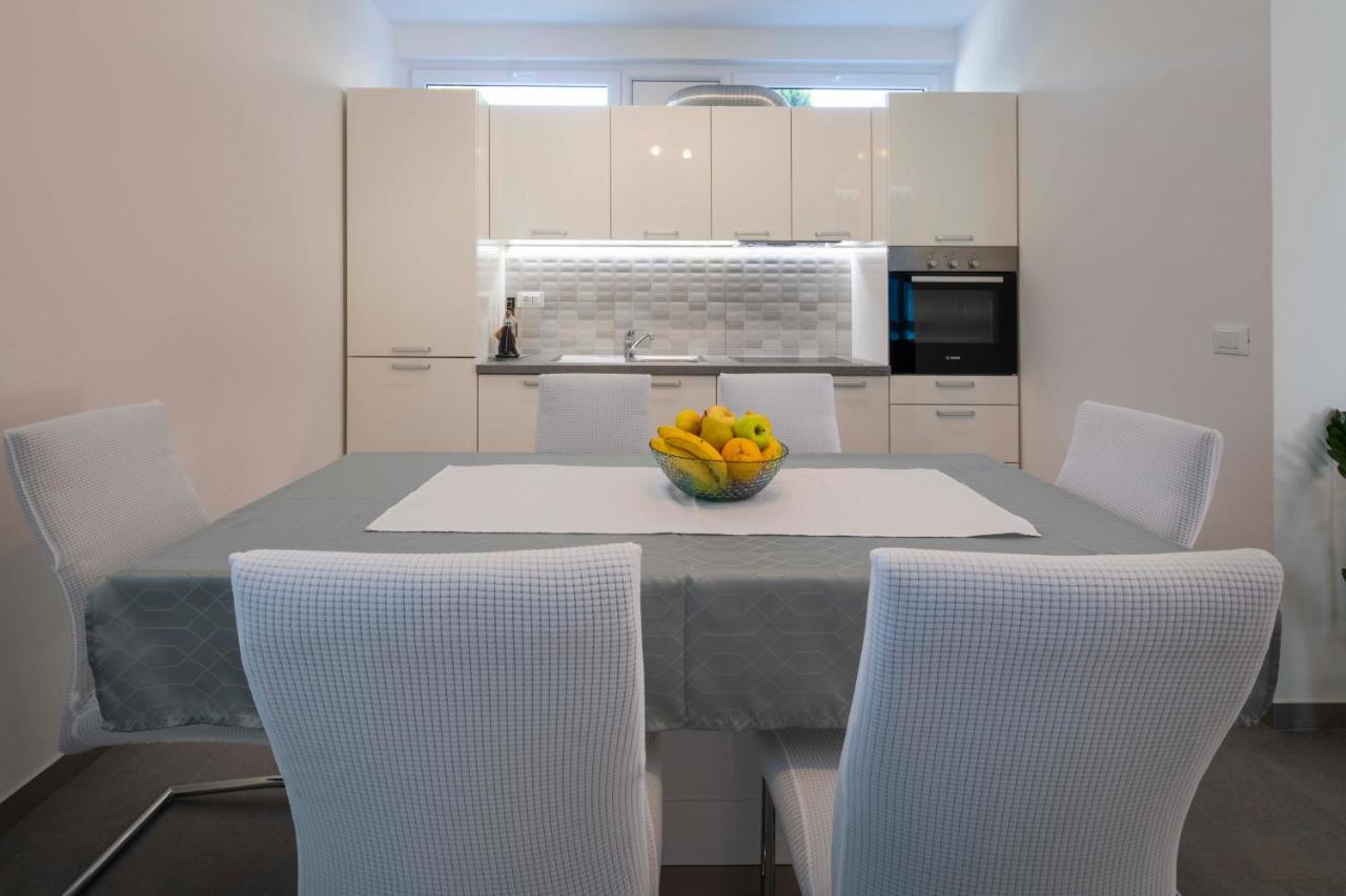 מאקרסקה Apartment Fragola מראה חיצוני תמונה